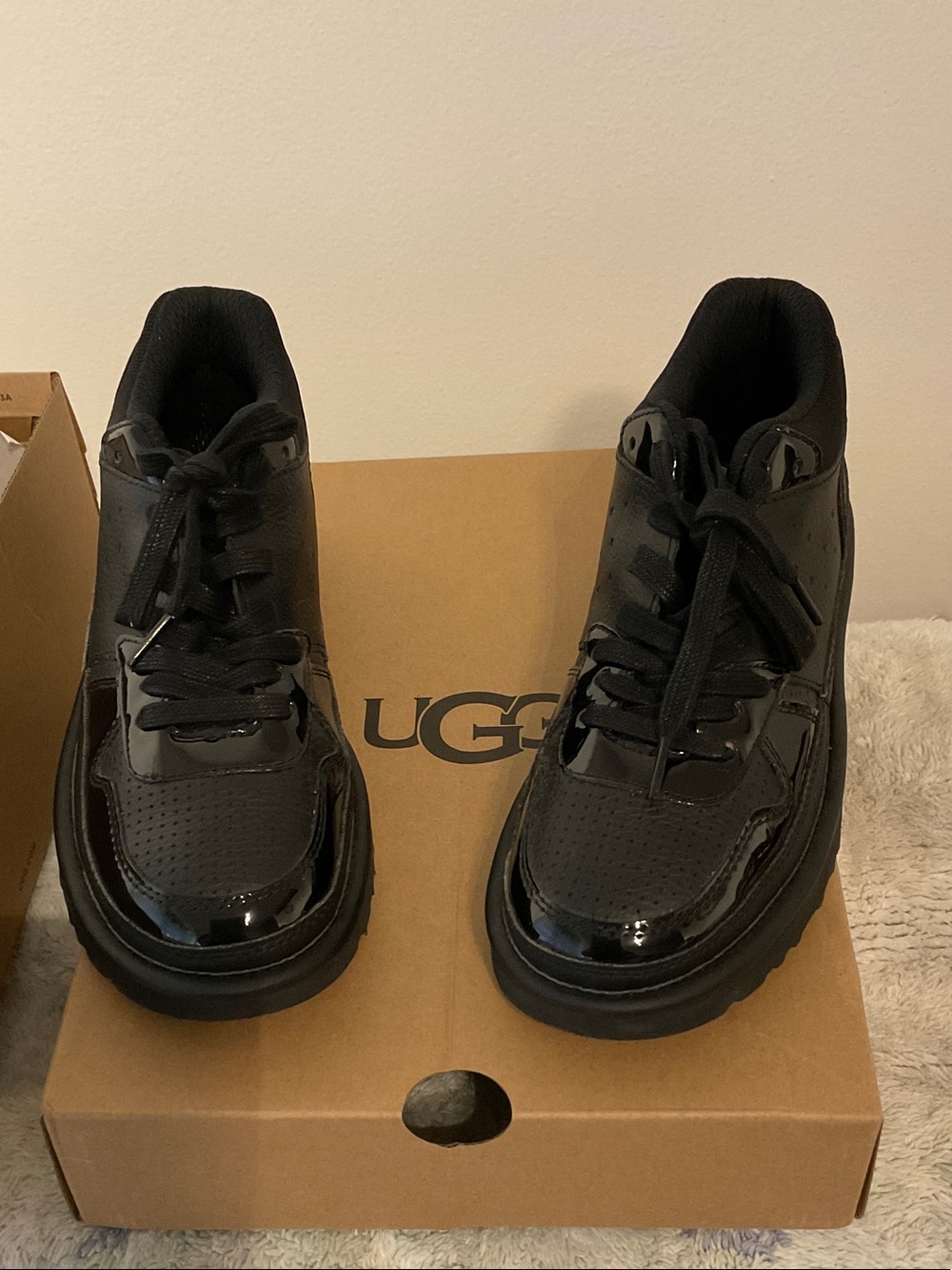 Ugg Highland sneaker